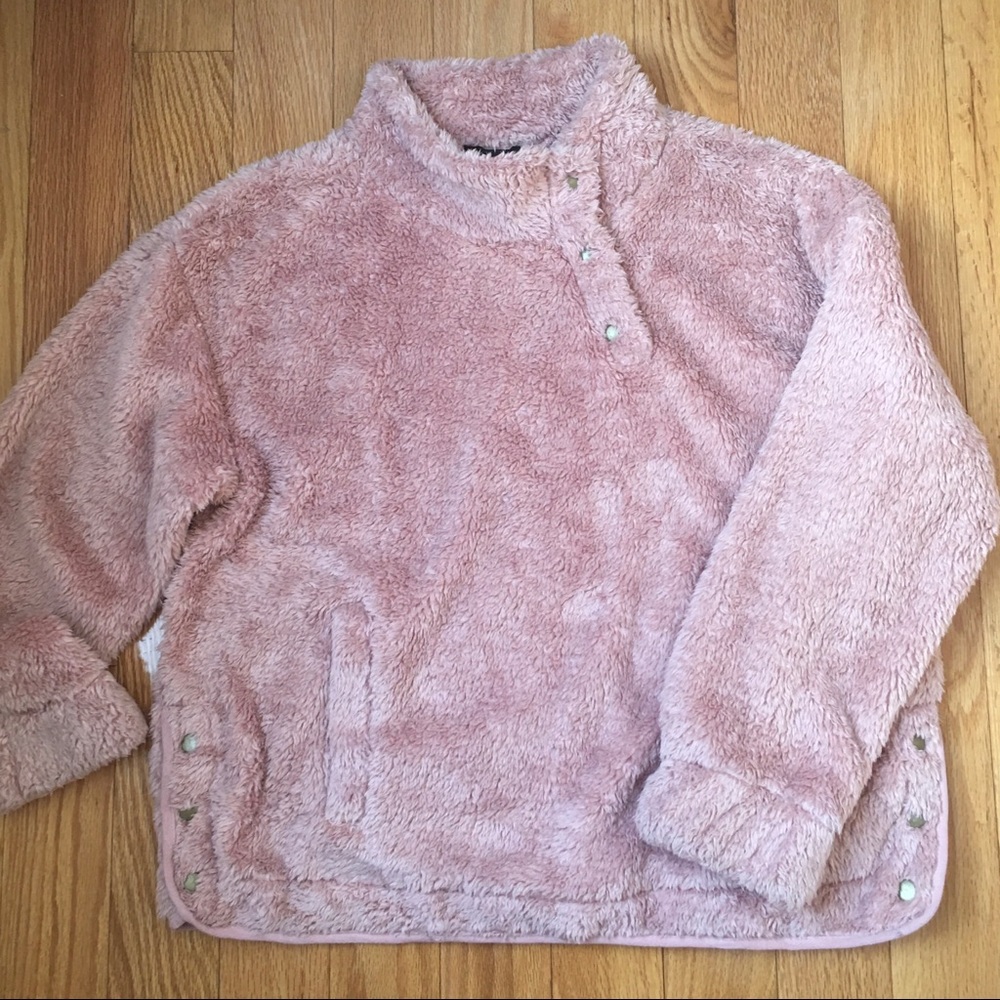 Alice Blue Pink Fuzzy/ Fluffy Medium Sweater.